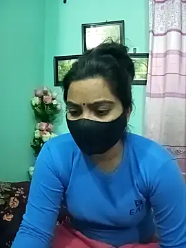 Snapshot of Amisha-2 chatting on 01-04-25, 05:26 Amisha-2 online show from 01-04-25, 05:26