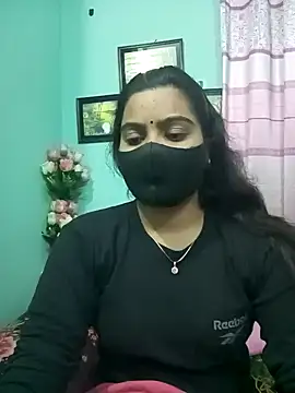 Snapshot of Amisha-2 chatting on 01-05-25, 02:08 Amisha-2 online show from 01-05-25, 02:08