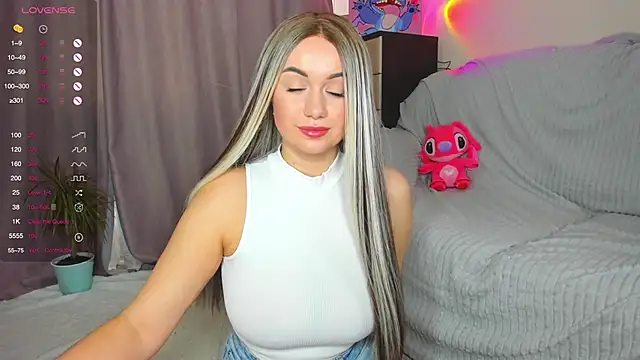 Maya Willis online show from 03-22-25, 05:06