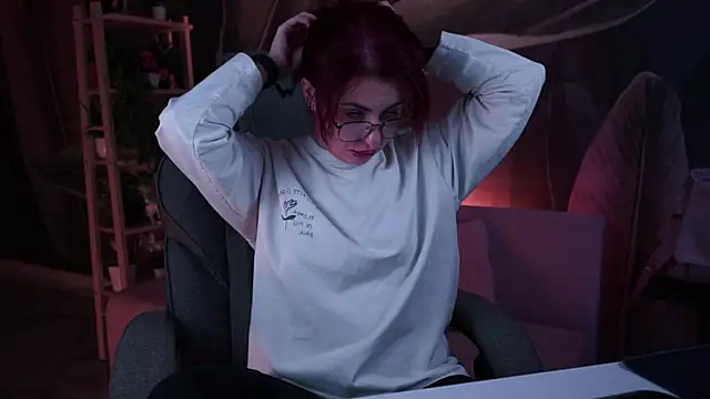 Lana  May online show from 10-25-25, 11:07