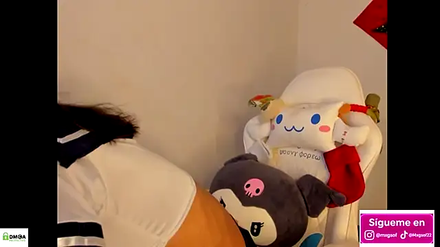 meganthompsonn22 online show from 11-28-25, 07:38