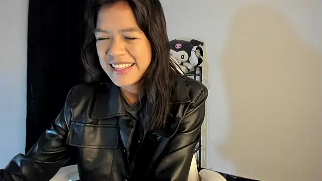 meganthompsonn22 online show from 02-17-26, 09:43