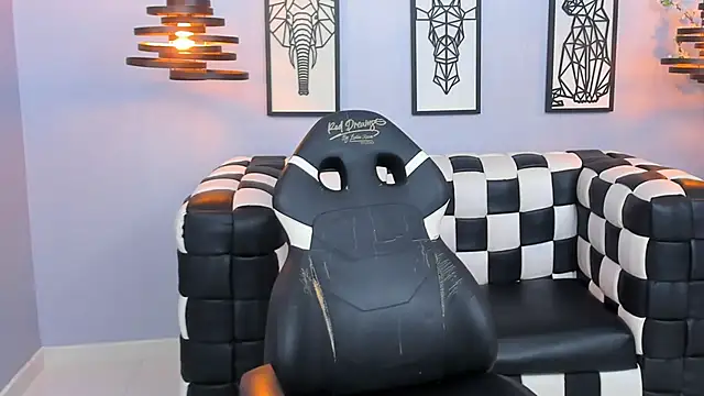 SARAFOXX  online show from 12-08-24, 06:06