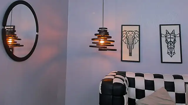 SARAFOXX  online show from 12-11-24, 11:41