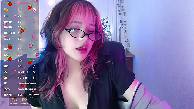 mixie cute online show from 01-14-25, 09:09