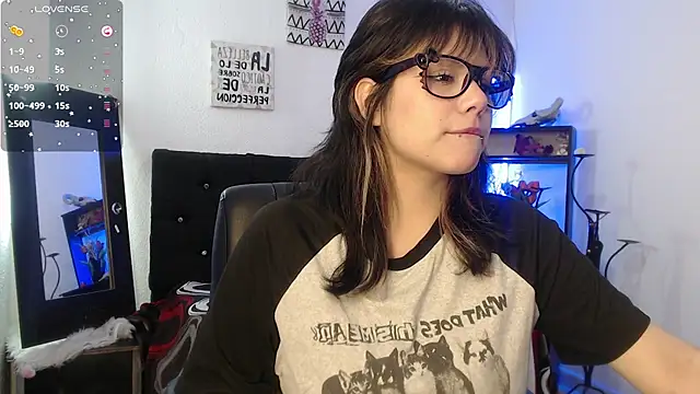 mixie cute online show from 11-04-25, 01:32