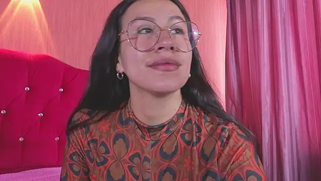 EmiGomez  online show from 12-04-25, 01:53