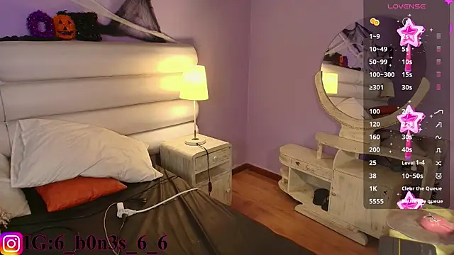 Snapshot of Effy_Corpse chatting on 10-24-25, 03:41 Effy Corpse online show from 10-24-25, 03:41