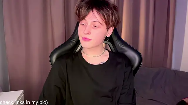 Snapshot of princeofsuccubs chatting on 01-16-25, 05:23 princeofsuccubs online show from 01-16-25, 05:23