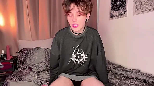 Snapshot of princeofsuccubs chatting on 02-02-25, 12:02 princeofsuccubs online show from 02-02-25, 12:02