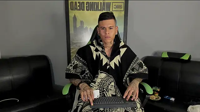 jamesinked  online show from 12-20-24, 04:31