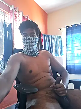 Snapshot of Aloneguy_bangalore chatting on 02-26-25, 06:37 Aloneguy bangalore online show from 02-26-25, 06:37