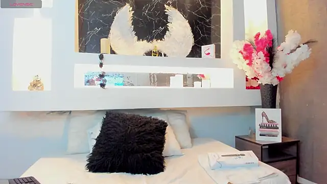 Cinthya mjs online show from 09-30-25, 12:21