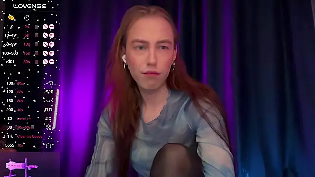 Avril Pearly  online show from 12-22-25, 12:35