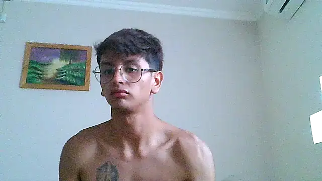 Snapshot of teendotados chatting on 01-18-26, 01:15 teendotados online show from 01-18-26, 01:15