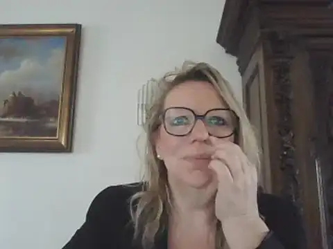 Silkesquirt online show from 12-03-24, 09:33