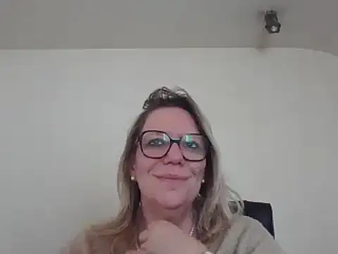 Silkesquirt online show from 01-12-25, 01:16