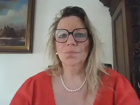Silkesquirt online show from 02-14-25, 08:42
