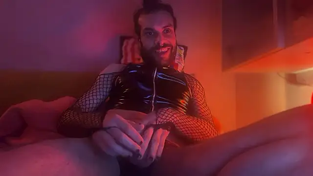 P4RtYBOII92 online show from 12-05-24, 05:26