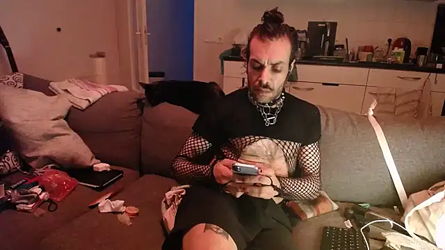 P4RtYBOII92 online show from 01-31-26, 11:03