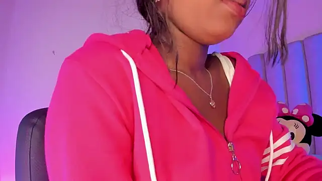 briannajackson  online show from 02-06-25, 02:37