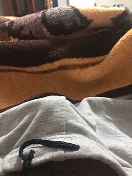 Snapshot of kerimyuce chatting on 11-27-25, 10:50 kerimyuce online show from 11-27-25, 10:50