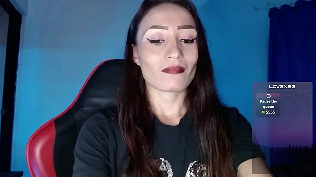 Sara-Guzman1 online show from 02-08-26, 03:21
