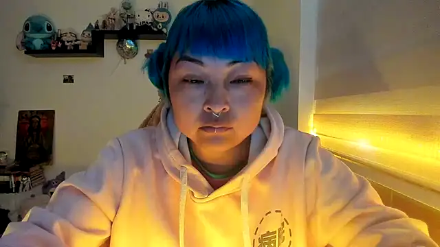 Shaddycute  online show from 01-11-26, 01:27