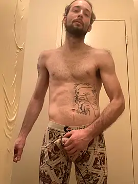 Snapshot of J3sus721 chatting on 02-01-25, 01:09 J3sus721 online show from 02-01-25, 01:09