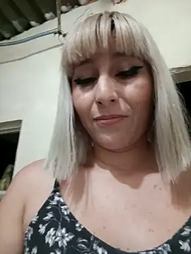 florecita9 online show from 12-14-24, 12:01