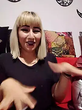 florecita9 online show from 01-10-25, 10:04