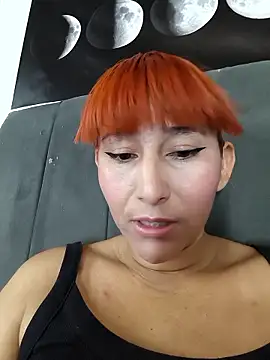 florecita9 online show from 01-15-26, 07:28