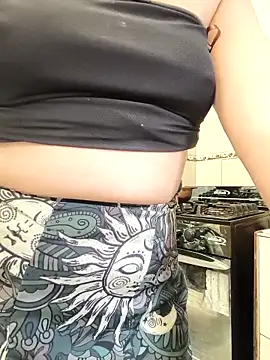 florecita9 online show from 04-20-26, 04:21