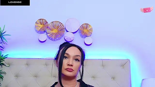 Snapshot of DaliyaArabian chatting on 03-07-25, 01:18 DaliyaArabian online show from 03-07-25, 01:18