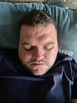 Snapshot of Mikey-HH chatting on 01-14-25, 03:57 Mikey-HH online show from 01-14-25, 03:57