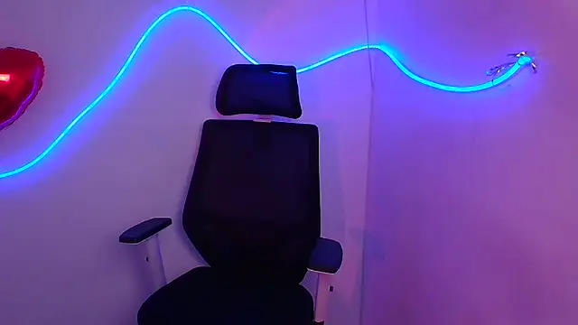 Hanna Way online show from 02-20-25, 10:05