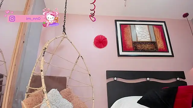 Snapshot of _nina_sweet chatting on 02-15-25, 08:33 nina sweet online show from 02-15-25, 08:33