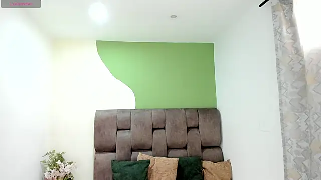  nina sweet online show from 11-23-25, 12:05