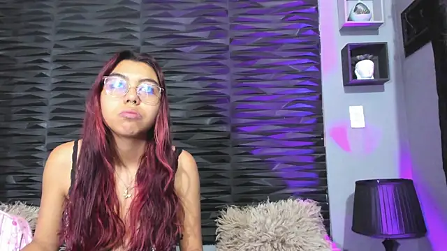 Snapshot of Ava_jones1 chatting on 11-18-25, 12:42 Ava jones1 online show from 11-18-25, 12:42