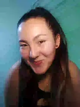 Snapshot of Elle_Lee_ chatting on 02-12-25, 11:09 Elle Lee online show from 02-12-25, 11:09