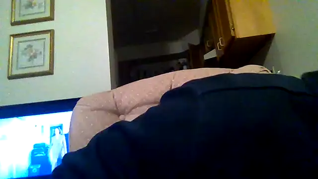 Snapshot of kollzCloudzz chatting on 05-01-26, 06:12 kollzCloudzz online show from 05-01-26, 06:12