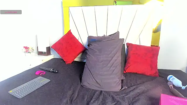 vahiolet fuentes online show from 07-22-26, 03:09