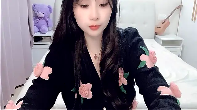 aisha123123 online show from 10-30-25, 02:18