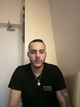 Snapshot of Alexandrupgixx chatting on 12-25-24, 09:34 Alexandrupgixx online show from 12-25-24, 09:34