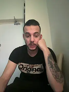 Snapshot of Alexandrupgixx chatting on 12-30-24, 07:15 Alexandrupgixx online show from 12-30-24, 07:15