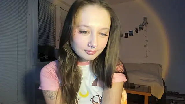 Snapshot of Jenny_darling_love chatting on 11-07-25, 07:14 Jenny darling love online show from 11-07-25, 07:14