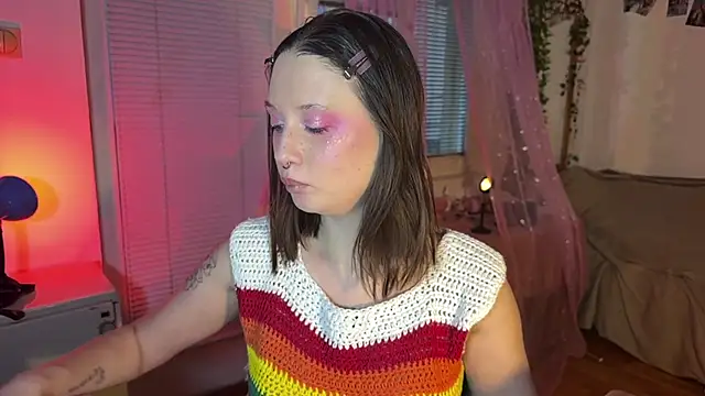 Snapshot of Jenny_darling_love chatting on 06-02-26, 06:10 Jenny darling love online show from 06-02-26, 06:10