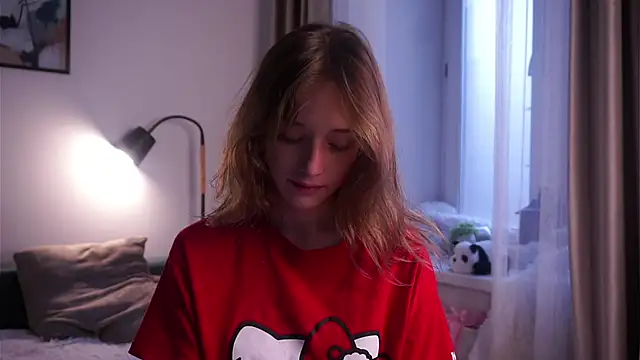 Snapshot of EdlinHargus chatting on 10-24-25, 01:46 EdlinHargus online show from 10-24-25, 01:46