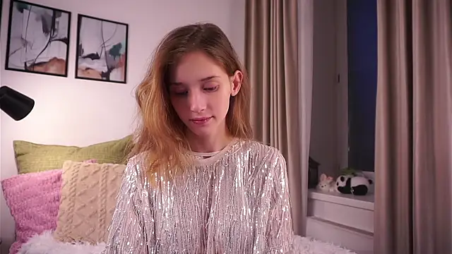 Snapshot of EdlinHargus chatting on 11-19-25, 01:05 EdlinHargus online show from 11-19-25, 01:05