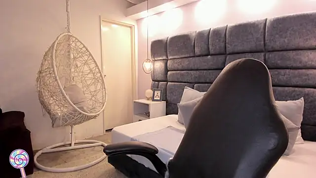 sagitariuus girll online show from 04-22-26, 10:11